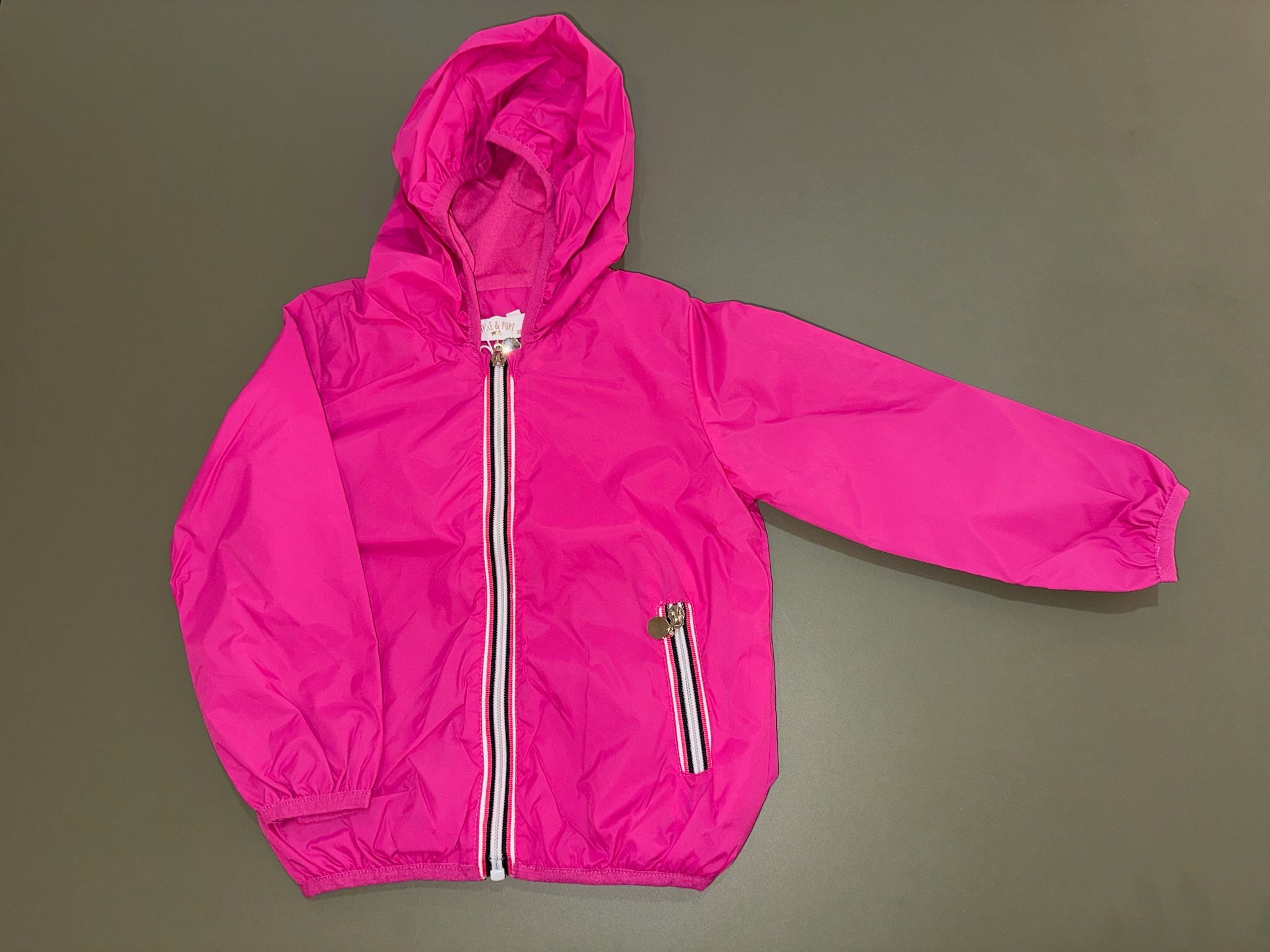 Giacca a vento fucsia
